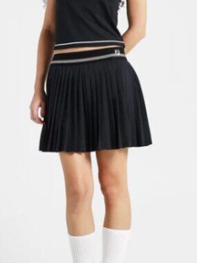 FILA Sport Black Pleated Skort Size M Golf Tennis
